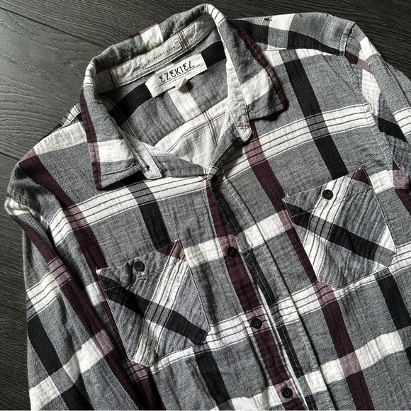 Ezekiel flannel - Picture 2 of 3